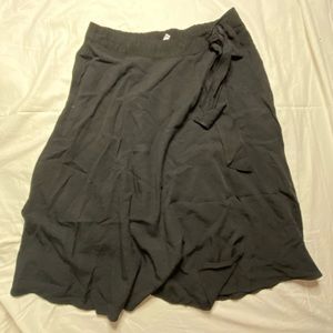 Black Elle Skirt